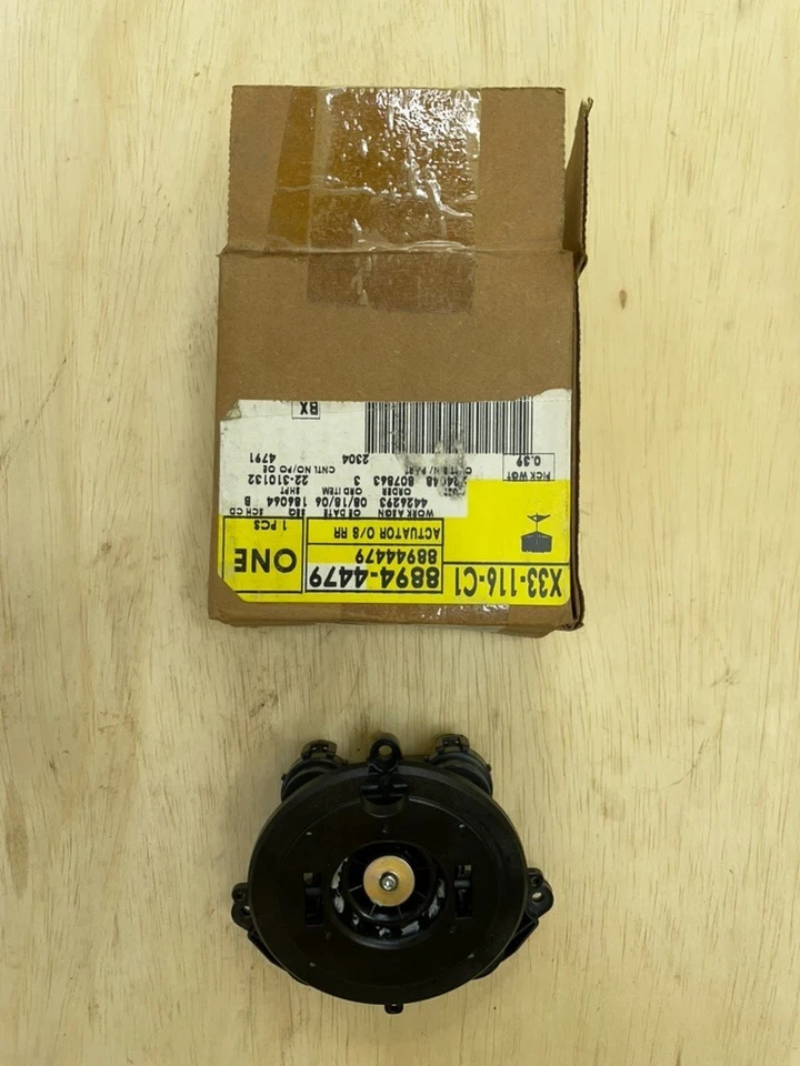 Motor de transmisión de espejo retrovisor puerta delantera GM OEM 02-09 Trailblazer Envoy Bravada 88944479 Foto 1 de 4