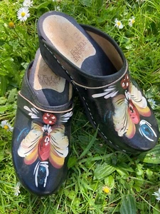 🌼 Skane Toffeln Women’s Scandi shoes leather wood clogs mules size 37 / 6 - Picture 1 of 11