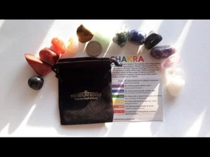 Set Chakra Deluxe - Pietre Semipreziose Tutte Naturali con Scheda Info e Nero Ve - Foto 1 di 4