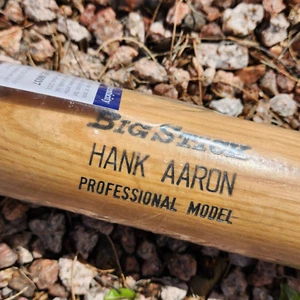 Hank Aaron Signed Bat PSA DNA Adirondack Big Stick - Picture 1 of 6