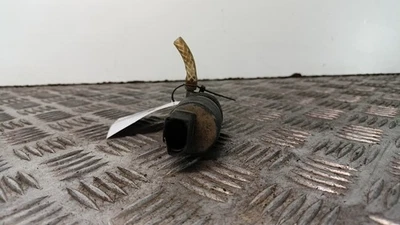 Bomba Esguichos Depósito Lavadora De Tornillos para MERCEDES-BENZ CLASE C (W202) C 220 D 1993 Foto 1 de 4