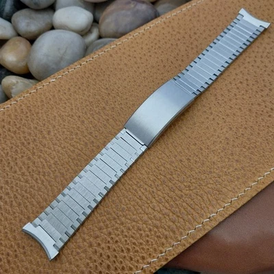 19mm Bulova Solid-Link Stainless Steel nos 1970s Vintage Watch Band 18mm - Image 1 of 4