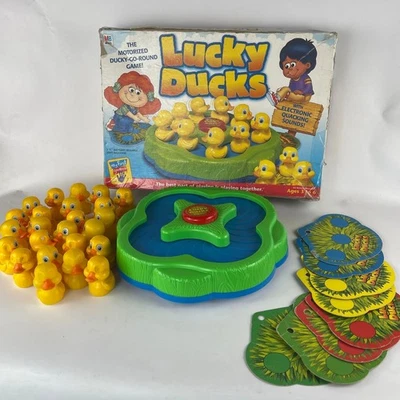 Juego Lucky Ducks Tablero Vintage Funciona con Pilas Milton Bradley Probado Foto 1 de 4