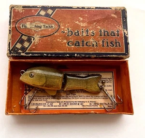 Nice Shakespeare Strike IT Rare Mud Puppy Color Fishing Lure In Correct Box - Picture 1 of 12