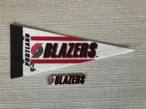 Portland Trail Blazers Team Rubber Magnet & Mini Pennant Lot of 2 NBA 1994 Cover