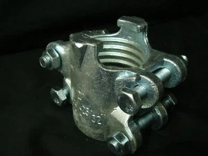 25mm Galvanised 4- Bolt Claw Clamp - Picture 1 of 3