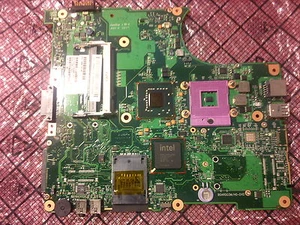 TOSHIBA A300 L300 L305 A305 L350 V000138130 INTEL - Zdjęcie 1 z 2