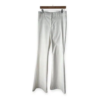 Nuevo con etiquetas Pantalones de vestir Zara elegantes blancos acampanados cintura alta talla grande Foto 1 de 4