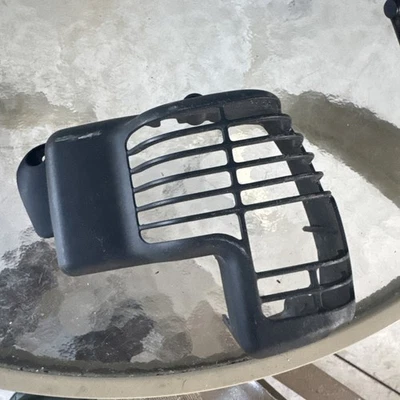 Poulan Pro 25cc high output String Trimmer OEM Muffler Cover - Image 1 of 3