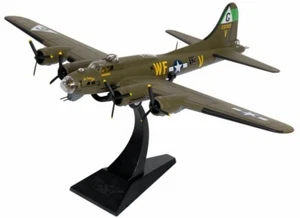 Corgi 1/72 Scale AA33319 - Boeing B17G Flying Fortress - Green - Picture 1 of 4