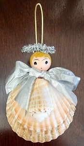 Vintage Handarbeit Muschel Engel Weihnachtsschmuck - 2 Muscheln - 4" hoch - selten - Bild 1 von 4