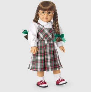 American Girl Molly’s kariertes Schuloutfit neu im Karton - Bild 1 von 1