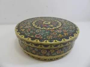 (RefJOH39) Huntley & Palmers biscuit tin pretty floral approx 19cm diameter - Picture 1 of 8