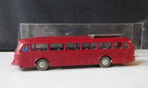 Wiking Modell 1:87, Mercedes Benz O 6600 Überlandbus, rot, verglast - Bild 1 von 4