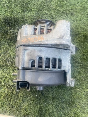 Alternador BMW X3 2003-2010 2.0 Diesel 14V 180A AMP 7802261AI04 / 2543461c #17e7 Foto 1 de 4