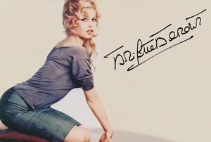 BRIGITTE BARDOT Original Autogramm signiertes 20x30 Großfoto Top Portrait - Bild 1 von 1