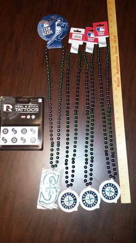 Seattle Mariners Necklace & Tattoo Set (4 Necklaces & 1 sheet of Tattoos) Cover