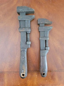 THE H.D. SMITH CO. Chiavi a tubo a scimmia con manico in legno 10" e 12" (set di 2) - Foto 1 di 14