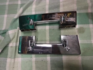 New Blem 1965-1967 IMPALA FRONT ARMREST BASES Olds Buick Pontiac SS Caprice B/A - Bild 1 von 9