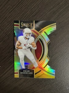 2023 Select - Premier Level Emari Demercado #160 Black & Yellow Prizm Die-Cut RC - Picture 1 of 5