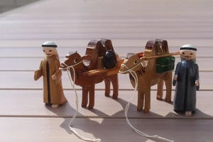 Ulmik Erzgebirge Kameltreiber 4 – teilig, farbig 7 cm, ohne OVP - Bild 1 von 5