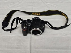 Nikon D3200 Digital Camera Body AS IS FOR PARTS - Picture 1 of 13