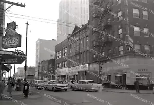 Kansas City Street Scene Store Fronts Cars anni 50 negativo originale 4x5 - Foto 1 di 2