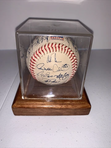Ozzie Smith Baseball Facsimile Autograph 1980's CREST Caring Team of Athletes Cover