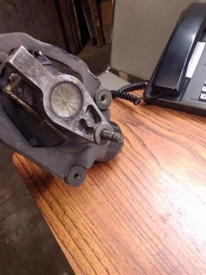 Windshield Wiper Motor Fits 93-95 SABLE 245362 - Image 1 of 4