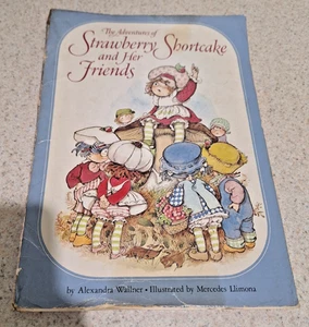 Vintage 1980 The Adventures Of Strawberry Shortcake And Her Friends Picture Book - Picture 1 of 3