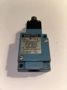 MICRO SWITCH LZZ21 HONEYWELL - Picture 1 of 4
