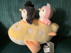 Miniso Just Married Braut & Bräutigam Pinguine im Flugzeug Plüsch - Bild 1 von 9
