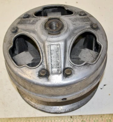 Embrague de accionamiento primario Yamaha Phazer Bravo Exciter 84J-17611-00-00 1986-1991 Foto 1 de 4