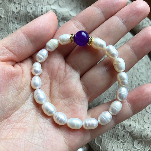 VALENTINO "Bracciale Elastico Giada Naturale 8 9mm Bianco Barocco Perla 10mm Viola 7 5""