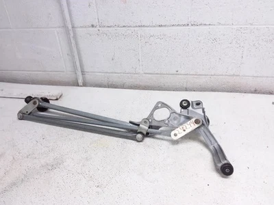 2016 INFINITI QX80 OEM Wiper Transmission - Image 1 of 4