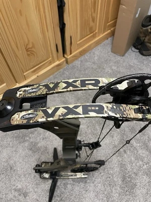 Mathews VXR 28 для правой руки 70 фунтов 28 дюймов тяга - Изображение 1 из 3