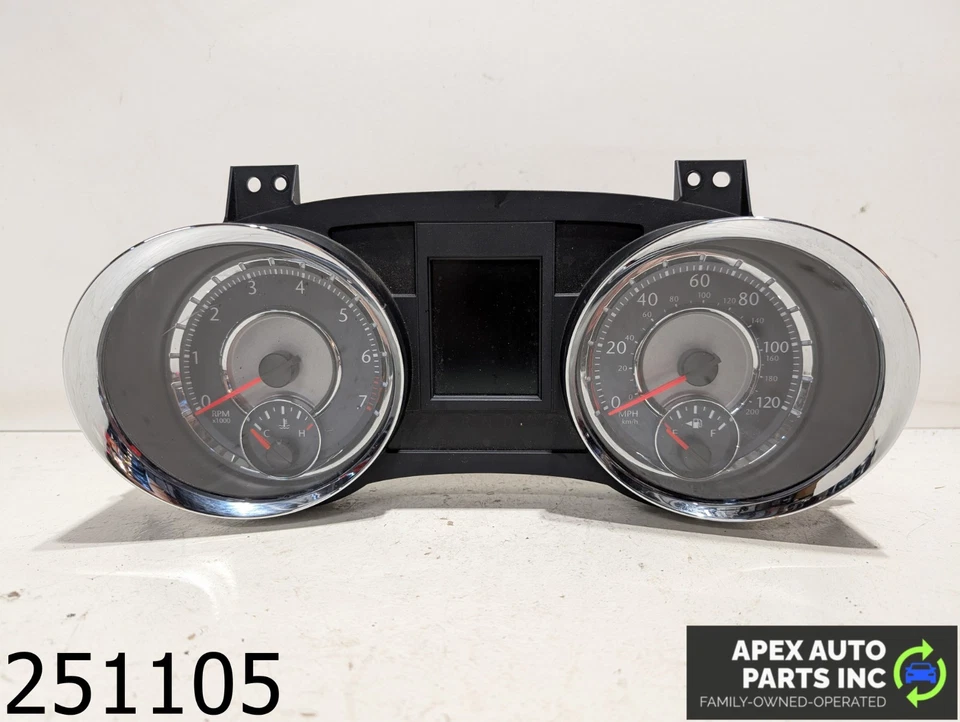 Cuadro de instrumentos velocímetro Chrysler Town & Country 2011 fabricante de equipos originales 3,6 L Foto 1 de 4
