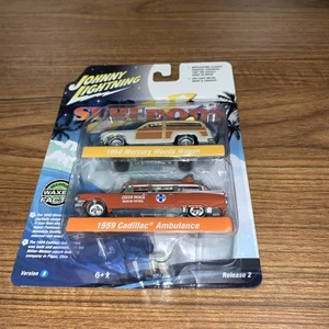 Johnny Lightning 2 Pack - Surf Rods 1950 Mercury Wagon & 1959 Cadillac Ambulance - Picture 1 of 6