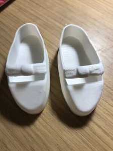 Chrissy Doll by Ideal 1970 Replacement White Shoes - Picture 1 of 3