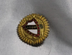 Vintage AOUW Ancient Order Of United Workers Pin - Bild 1 von 2