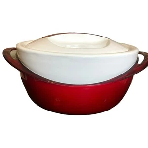 Pinnacle Insulated Casserole Dish w/Lid 3.6 qt Red & White - Picture 1 of 8