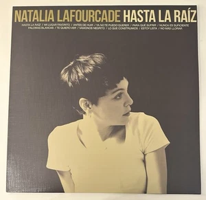 Natalia Lafourcade - Hasta La Raiz (1 x LP, CLEAR Vinyl, 2025, MOV, VG+) - Picture 1 of 8