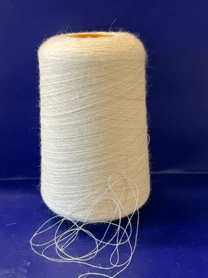 Смесь шерстяной пряжи Spool Cone Peruvian COBWEB альпака 17 унций 500 г 1068 цвет белый C - Изображение 1 из 4