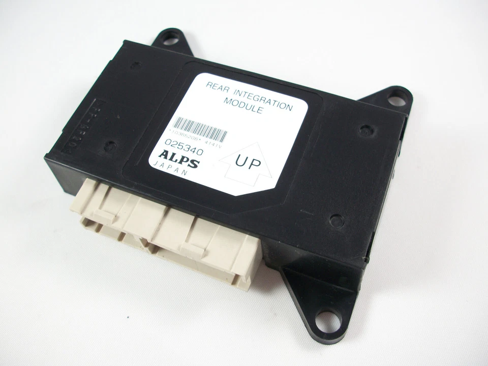 2004-2006 CADILLAC SRX REAR CHASSIS ECM INTEGRATION MODULE 10365206 - Image 1 of 1