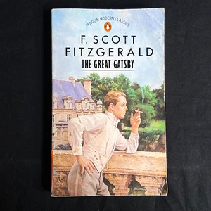 The Great Gatsby by F. Scott Fitzgerald Vintage Penguin Paperback Book 1974 VGC - Picture 1 of 2