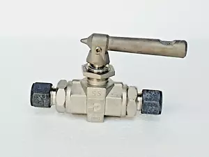 PARKER 8Z-B8LJ2-SSP -ST 1/2" Ball Valve, 6000 PSI - B Series # NEW - Picture 1 of 5