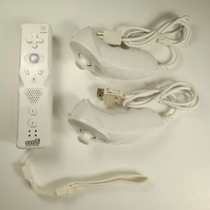 EEEkit Remote And 2 Nunchuck Joysticks For Nintendo Wii/Wii U NEW - Picture 1 of 7