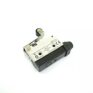 Interruptor microlímite XZ7-141 10A125V NO+NC contacto tipo palanca de rodillo corto - Imagen 1 de 6