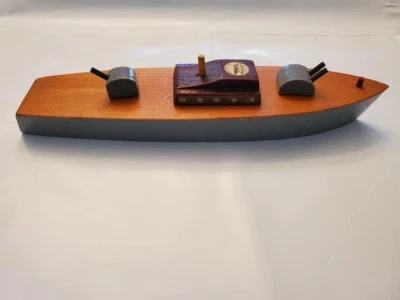 VINTAGE ROBINS TOYS PRE-WORLD WAR GUN BOAT - Image 1 of 4