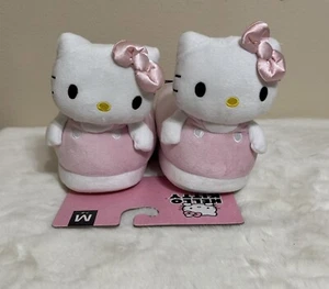 Sanrio HELLO KITTY Women's Pink Plush Slippers Size Medium 7-8 New - Picture 1 of 7